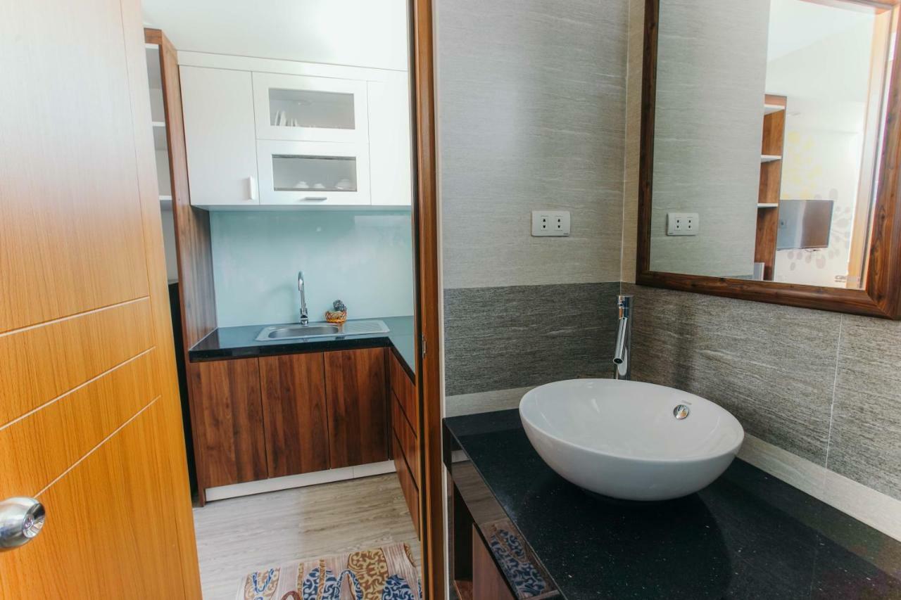 Royal Lion Hotel & Apartment Da Nang Exterior foto